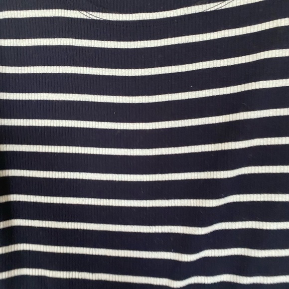 Justify large three-quarter length sleeve striped dress - Picture 4 of 5